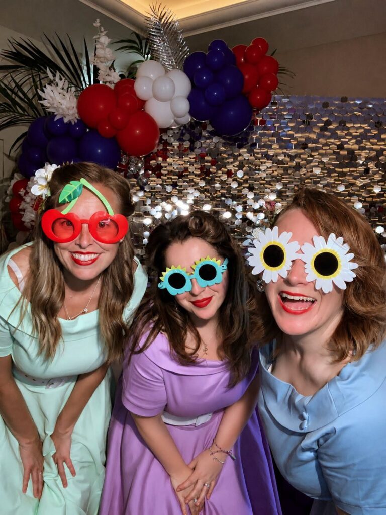 The Toodle Pips close-harmony vocal trio